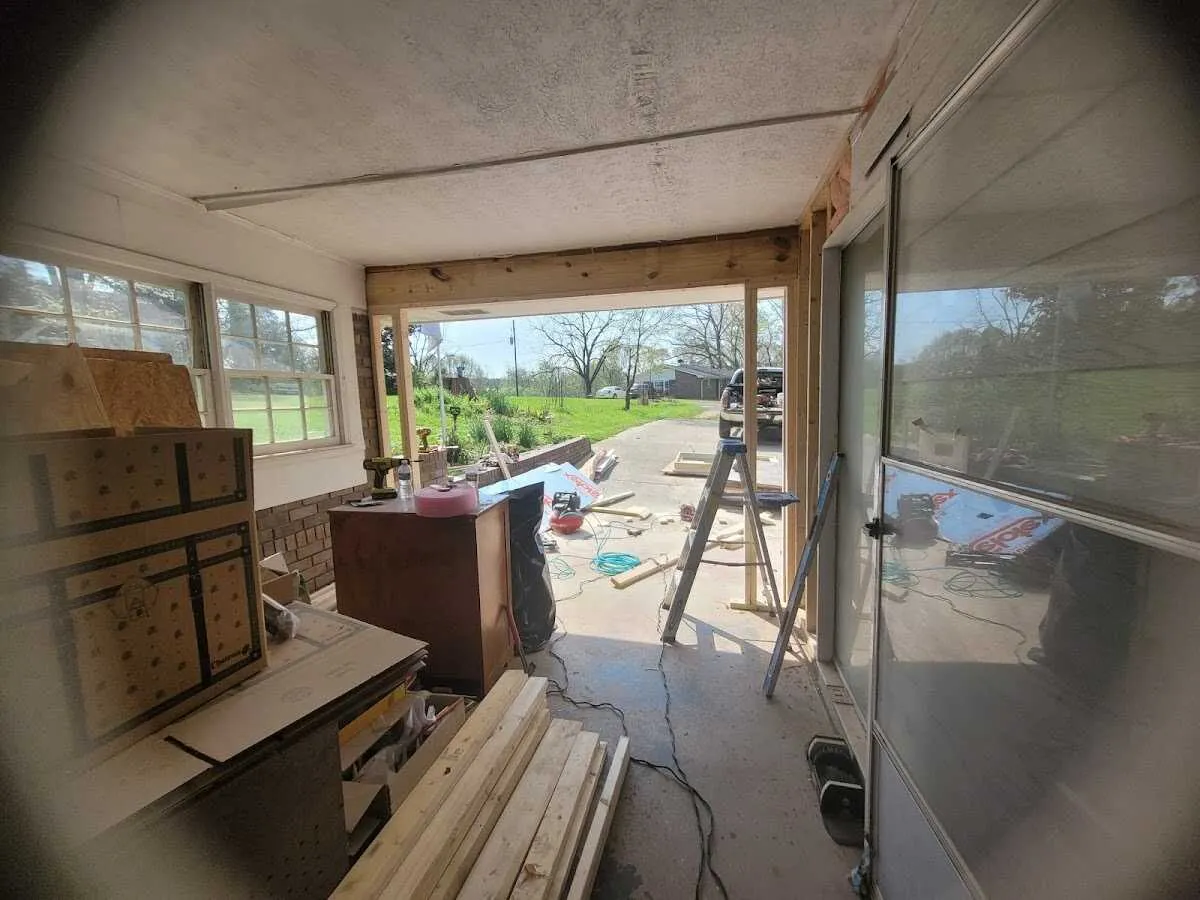 Air movers and dehumidifier for Drying & Dehumidification in Sewickley